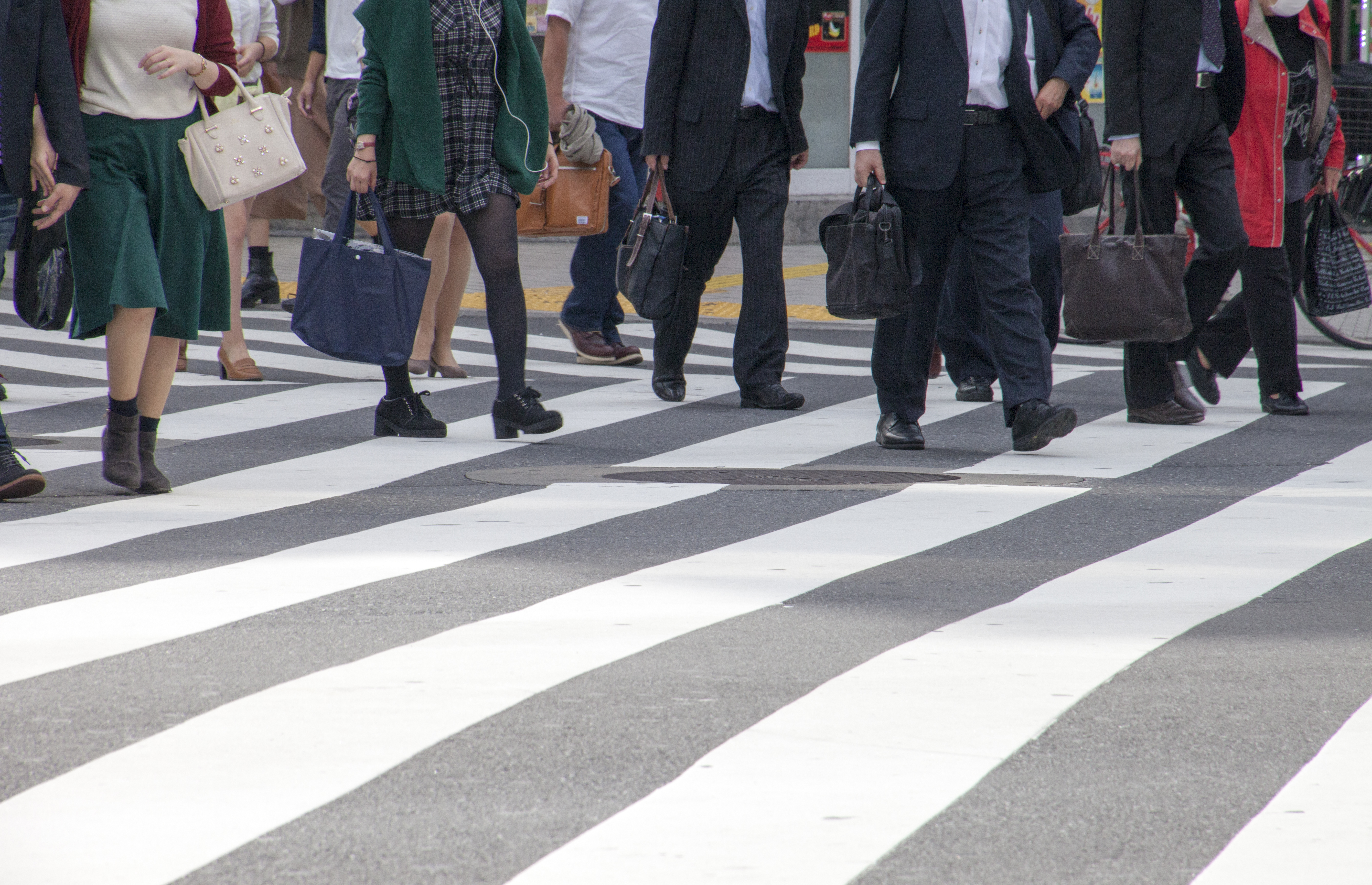 高給取りの女友達に嫉妬 働く女性の 経済的な不安 劣等感 Bplabo Woman 働く女性の為のお悩み相談 解決サイト